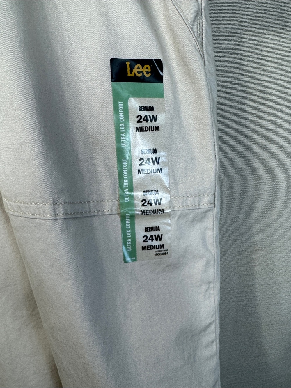 Lee Shorts Tan Cargo Style in Size 24W  NWT - Picture 10 of 15